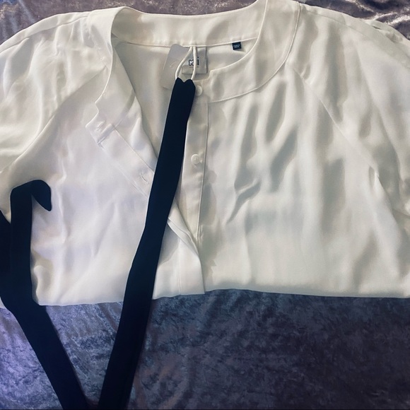 NWTS Cabi White Tuxedo Button Down Shirt Medium - Picture 11 of 12